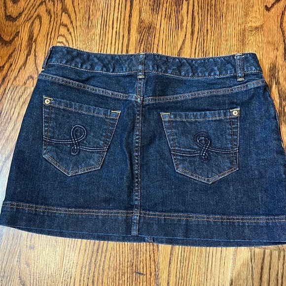 Lilly Pulitzer dark denim mini denim skirt size 10 NWOT - Picture 7 of 9